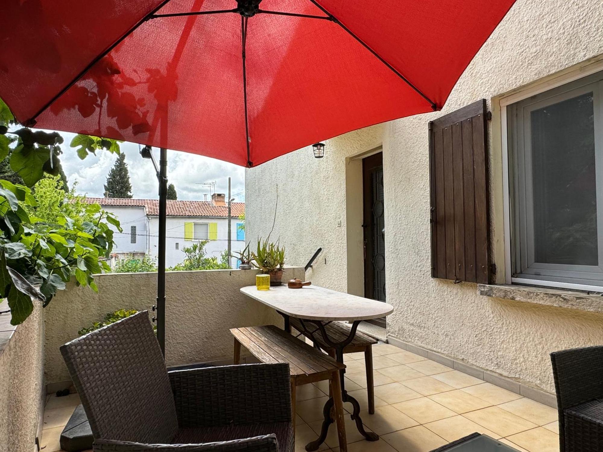 En Ville Avec Un Air De Campagne Αρλ Εξωτερικό φωτογραφία